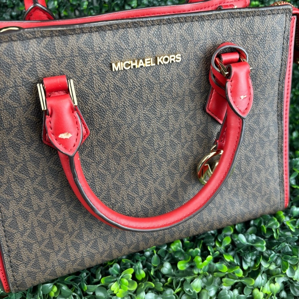 MICHAEL KORS HOPE MEDIUM MESSENGER Signature Satchel - Picture 7 of 14